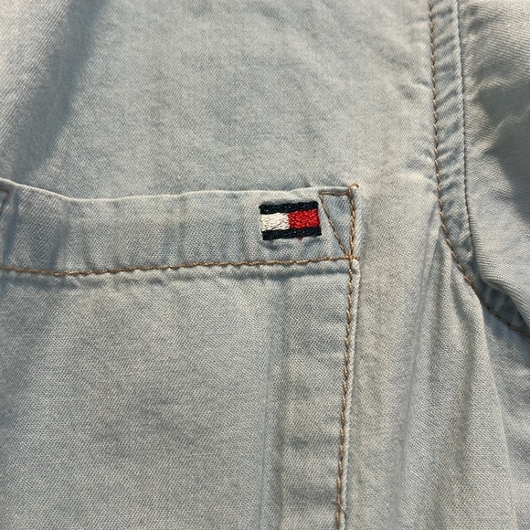 Tommy Hilfiger lightweight denim jumpsuit size small (7). In great condition! - Picture 3 of 8